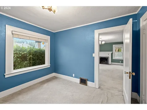 1961 SE 162nd Avenue Portland OR 97233