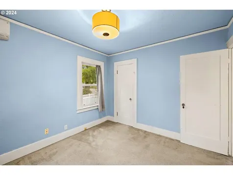 1961 SE 162nd Avenue Portland OR 97233