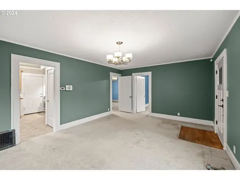 1961 SE 162nd Avenue Portland OR 97233