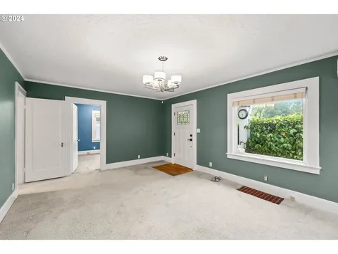 1961 SE 162nd Avenue Portland OR 97233