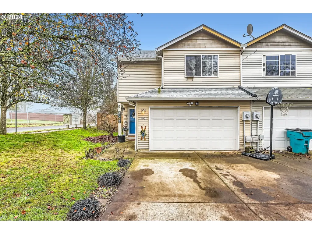 1101 W 33rd Way Vancouver WA 98660