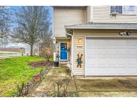 1101 W 33rd Way Vancouver WA 98660