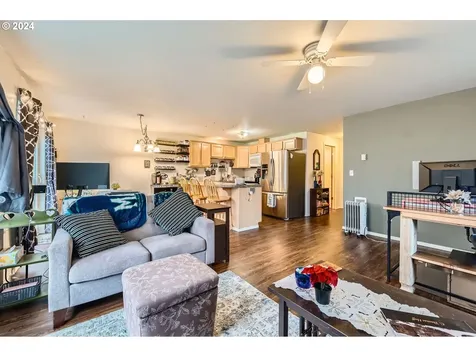 1101 W 33rd Way Vancouver WA 98660