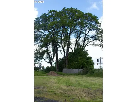 89908 Green Hill Road Eugene OR 97402