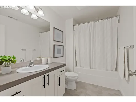 2941 S Ginger Street Cornelius OR 97113