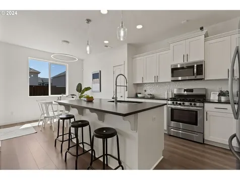 2941 S Ginger Street Cornelius OR 97113