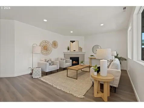 2941 S Ginger Street Cornelius OR 97113