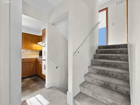 3607 NE 135th Avenue Portland OR 97230