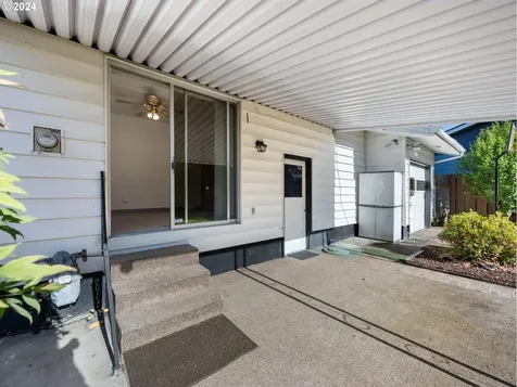 3607 NE 135th Avenue Portland OR 97230