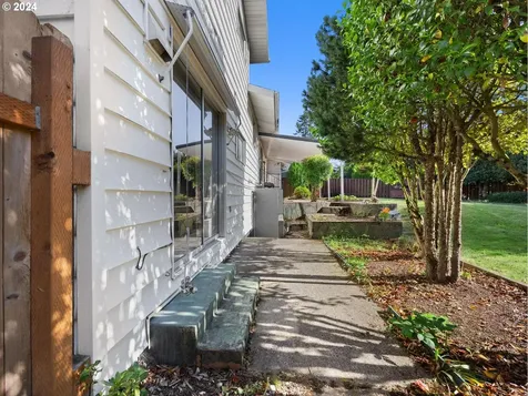 3607 NE 135th Avenue Portland OR 97230