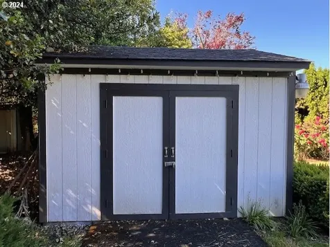 3607 NE 135th Avenue Portland OR 97230