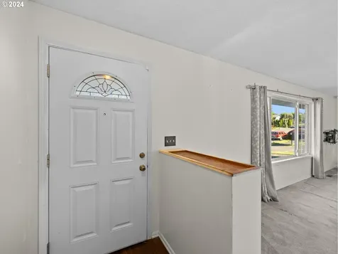 3607 NE 135th Avenue Portland OR 97230