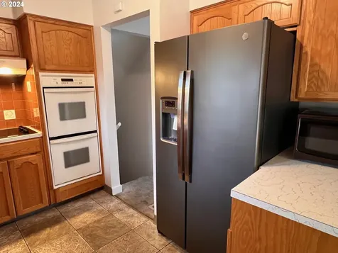 3607 NE 135th Avenue Portland OR 97230