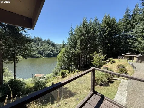 70772 Majestic Shores Road North Bend OR 97459