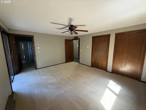70772 Majestic Shores Road North Bend OR 97459
