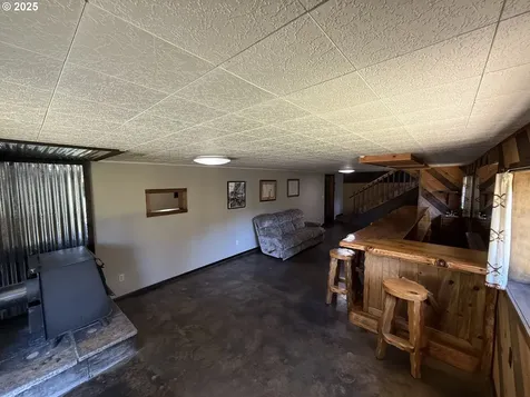 70772 Majestic Shores Road North Bend OR 97459