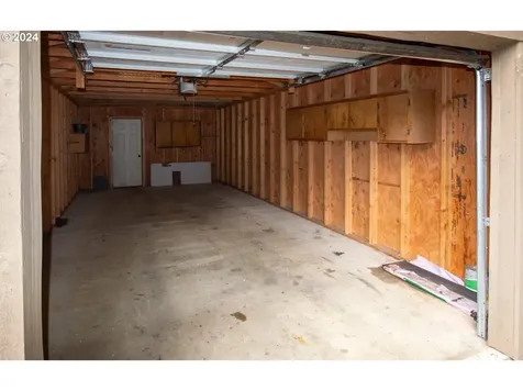 70772 Majestic Shores Road North Bend OR 97459