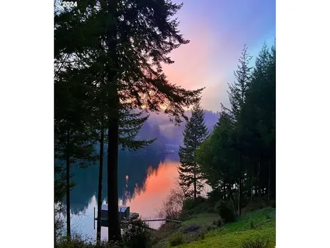 70772 Majestic Shores Road North Bend OR 97459
