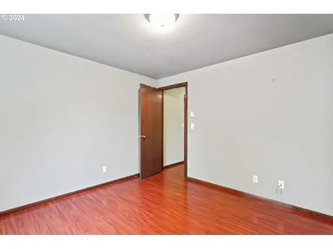 3866 Spruce Street Florence OR 97439