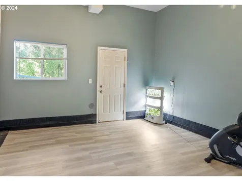 14827 SW Kraft Loop Portland OR 97223