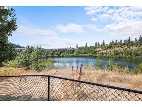 14827 SW Kraft Loop Portland OR 97223