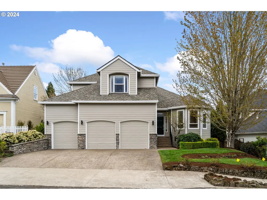 9527 Nw Engleman Street Portland OR 97229
