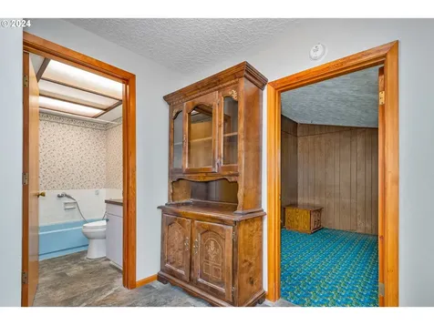 114 NW 40th Street Vancouver WA 98660