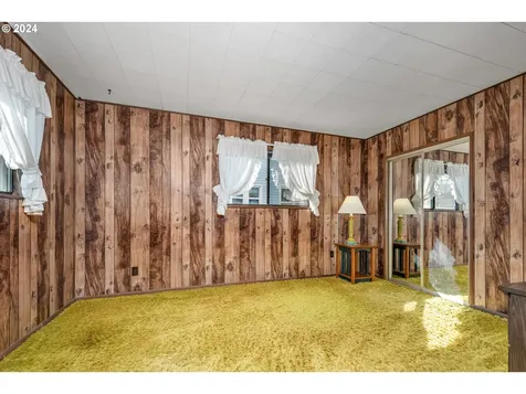 114 NW 40th Street Vancouver WA 98660