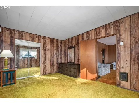 114 NW 40th Street Vancouver WA 98660