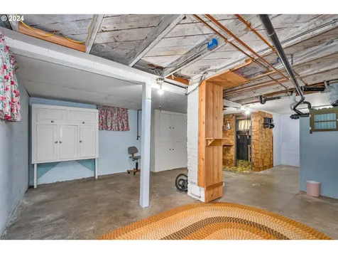 114 NW 40th Street Vancouver WA 98660