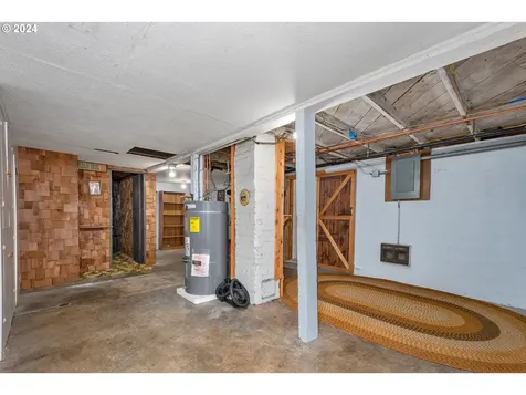 114 NW 40th Street Vancouver WA 98660