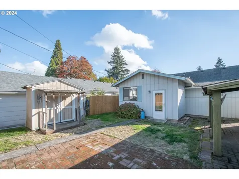 114 NW 40th Street Vancouver WA 98660
