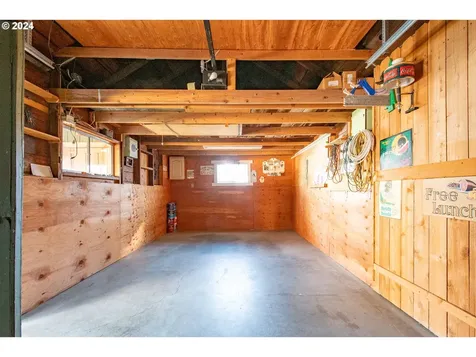 114 NW 40th Street Vancouver WA 98660