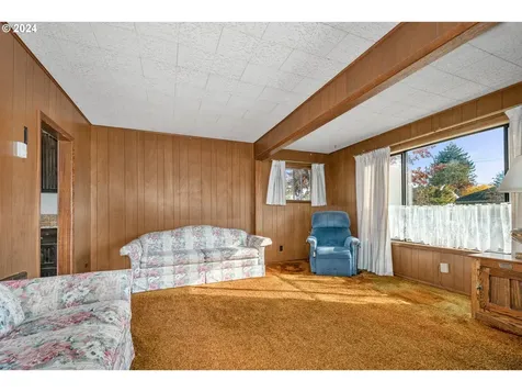 114 NW 40th Street Vancouver WA 98660