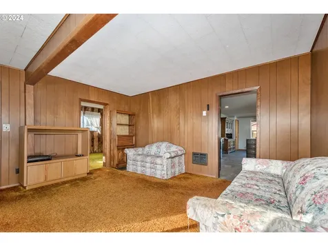 114 NW 40th Street Vancouver WA 98660