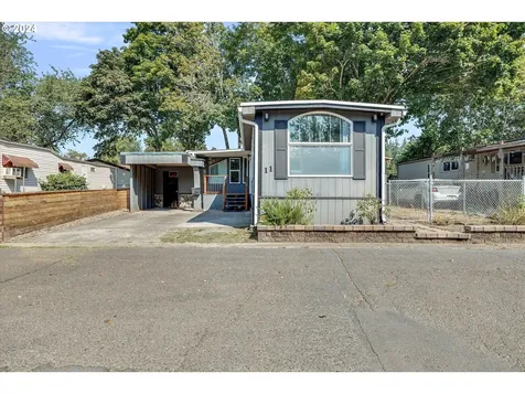 15758 SE Highway 224 Damascus OR 97089
