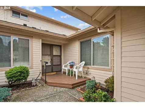 15820 Sw Greens Way Portland OR 97224