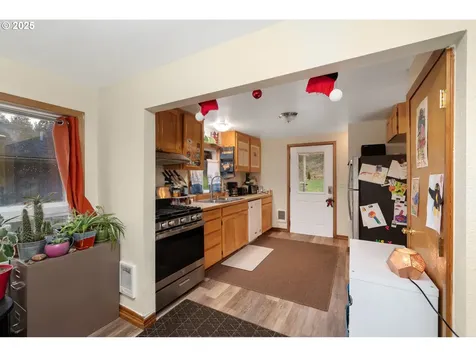 35950 12th Street Nehalem OR 97131