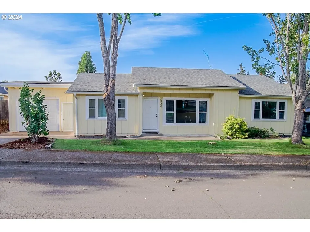 6988 Bluebelle Way Springfield OR 97478