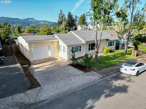 6988 Bluebelle Way Springfield OR 97478