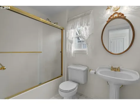 14560 SW 148th Place Portland OR 97224