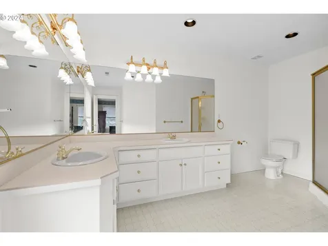 14560 SW 148th Place Portland OR 97224