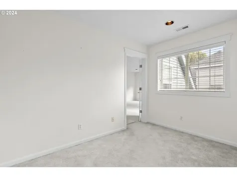 14560 SW 148th Place Portland OR 97224
