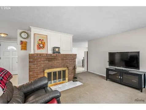 2280 Providence Street Eugene OR 97401