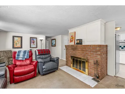 2280 Providence Street Eugene OR 97401