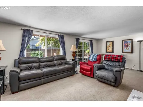2280 Providence Street Eugene OR 97401