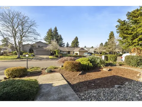 32400 SW Armitage Road Wilsonville OR 97070