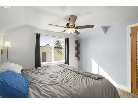 707 Lord Street Kelso WA 98626