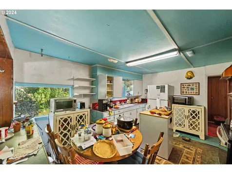 63973 Wallace Road Coos Bay OR 97420