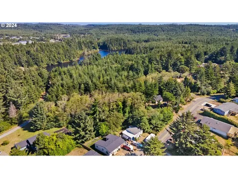 63973 Wallace Road Coos Bay OR 97420